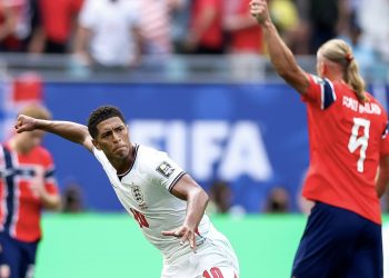 Algoz do Brasil, Noruega cai para a Inglaterra na prorrogação e está eliminada da Copa