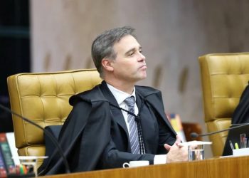 Mendonça determina fim do sigilo de processos relacionados ao caso Master