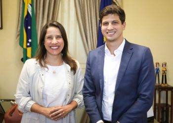 Olho no olho: Raquel Lyra e João Campos protagonizam primeiro debate da eleição em PE, nesta sexta